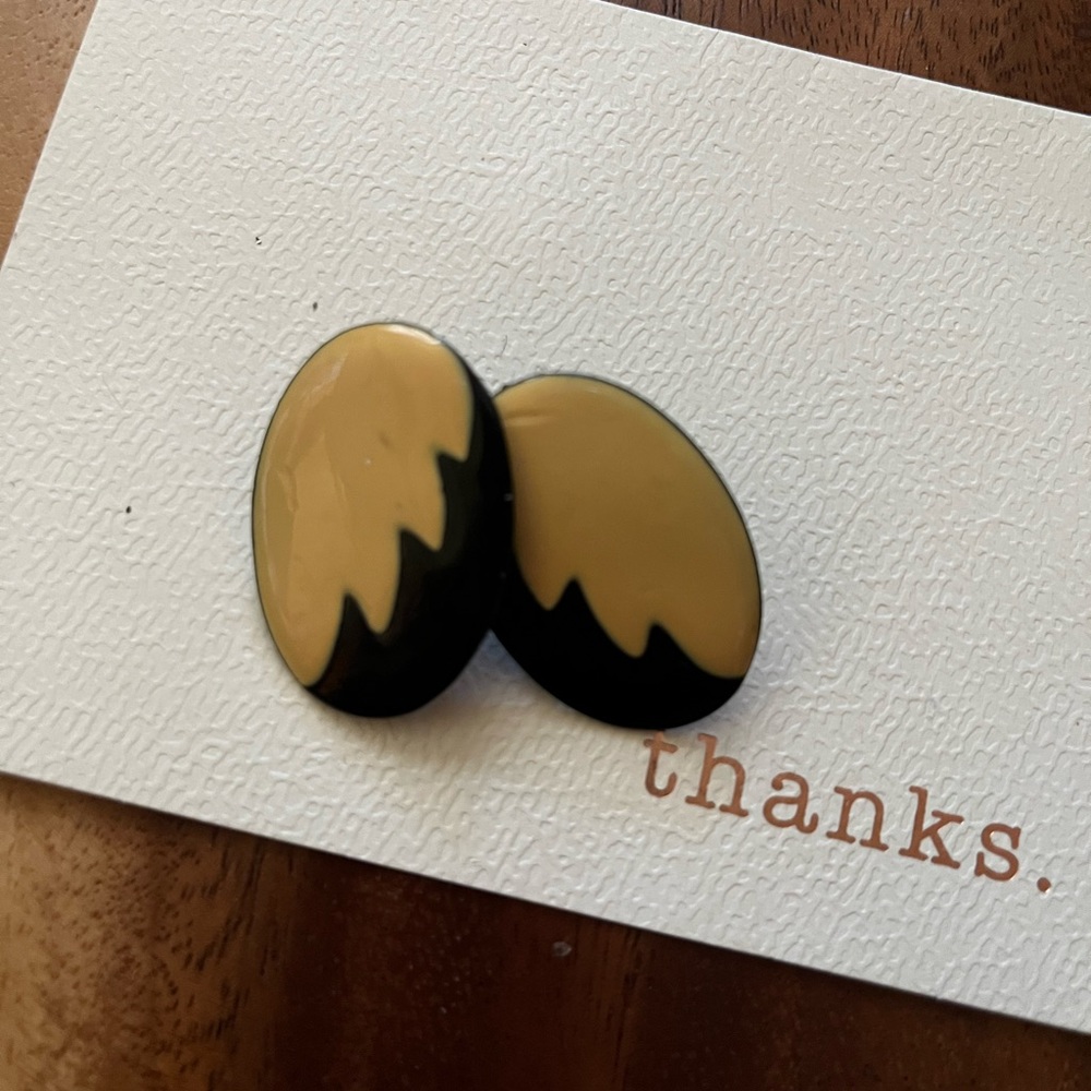 Vintage Oversized Stud